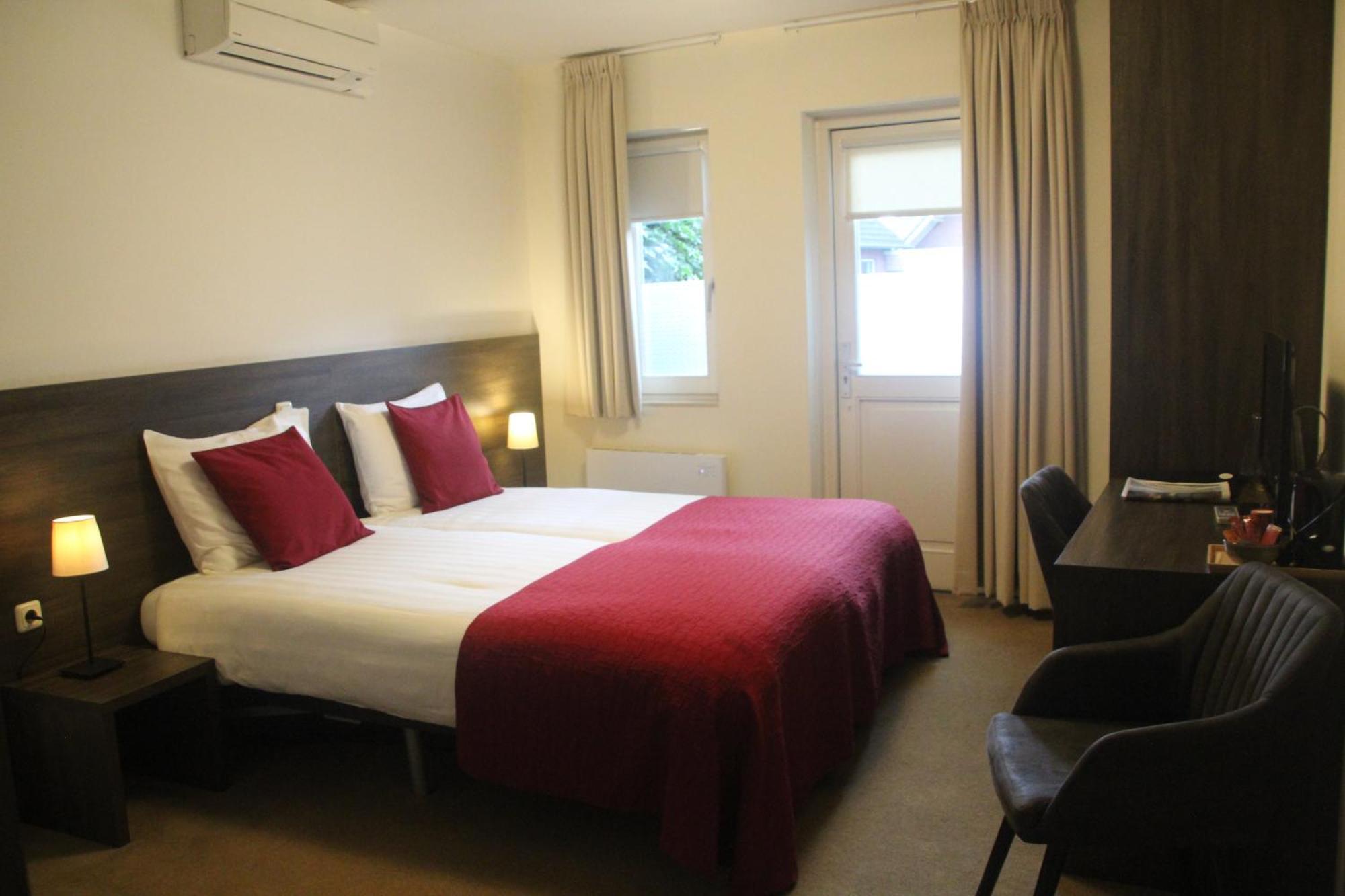 Posterholt Hotel Restaurant Roerdalen מראה חיצוני תמונה
